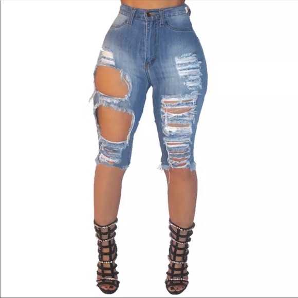 Distressed Cutoff Bermuda Jeans - Picture 1 of 4